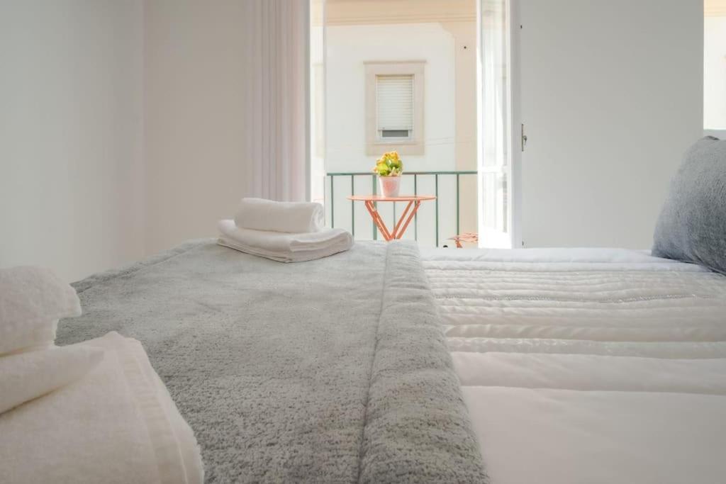 Milena'S Bedroom Nazaré Buitenkant foto